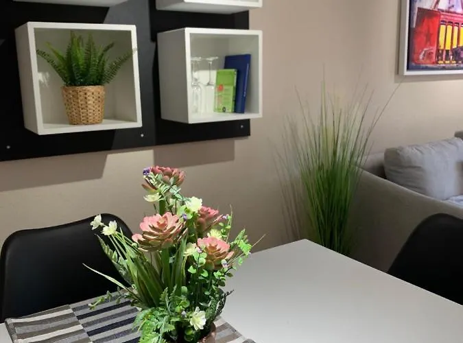 Kleiner Koenig - Im Stadtzentrum * بوخوم