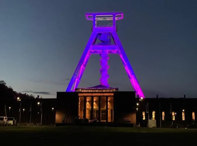 Kleiner Koenig - Im Stadtzentrum بوخوم
